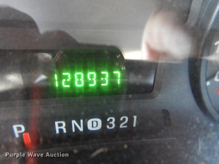 image for item GW9813 2005 Ford F350 Super Duty  SuperCab pickup truck