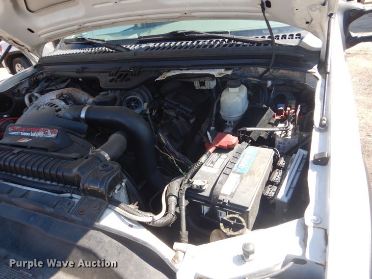 image for item GW9813 2005 Ford F350 Super Duty  SuperCab pickup truck