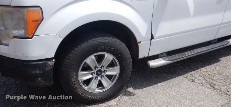image for item GW9822 2010 Ford F150  SuperCab pickup truck
