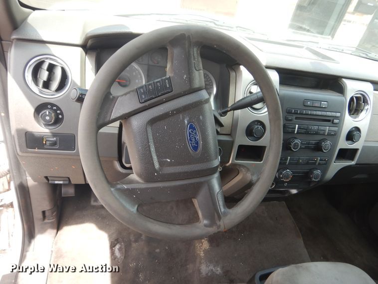 image for item GW9822 2010 Ford F150  SuperCab pickup truck