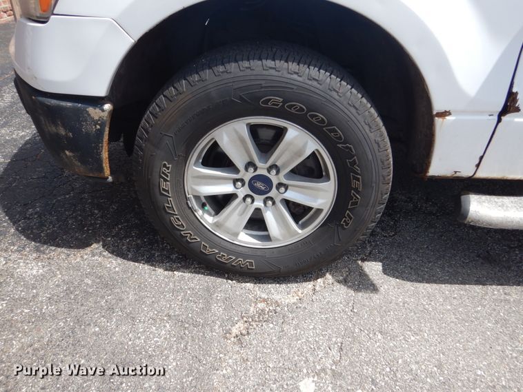 image for item GW9822 2010 Ford F150  SuperCab pickup truck