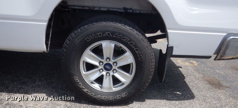 image for item GW9822 2010 Ford F150  SuperCab pickup truck