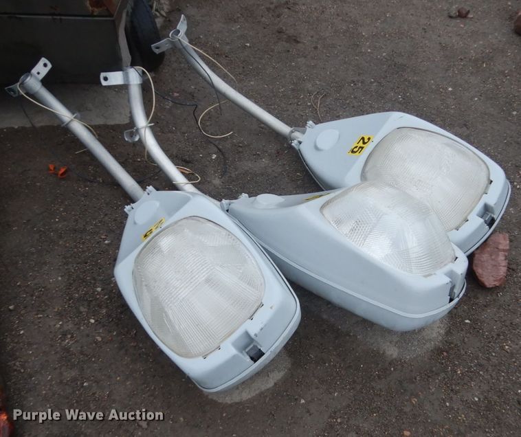 image for item GW9827 (12) security lights