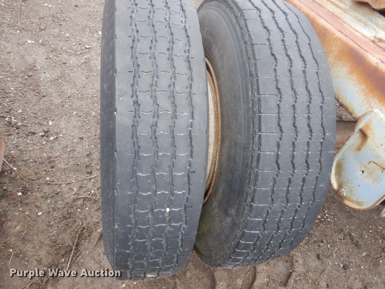 image for item GW9835 1995 Strick trailer dolly