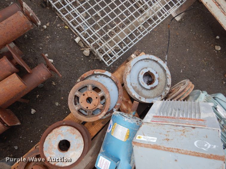 image for item GW9846 (5) electric motors