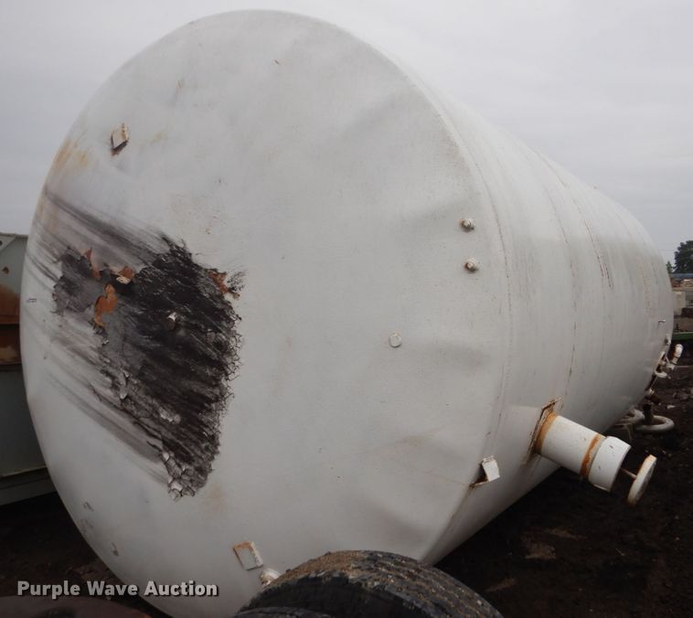 image for item GW9856 Fuel tank