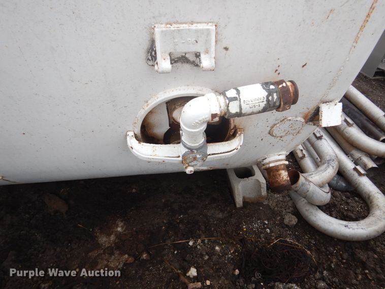 image for item GW9856 Fuel tank