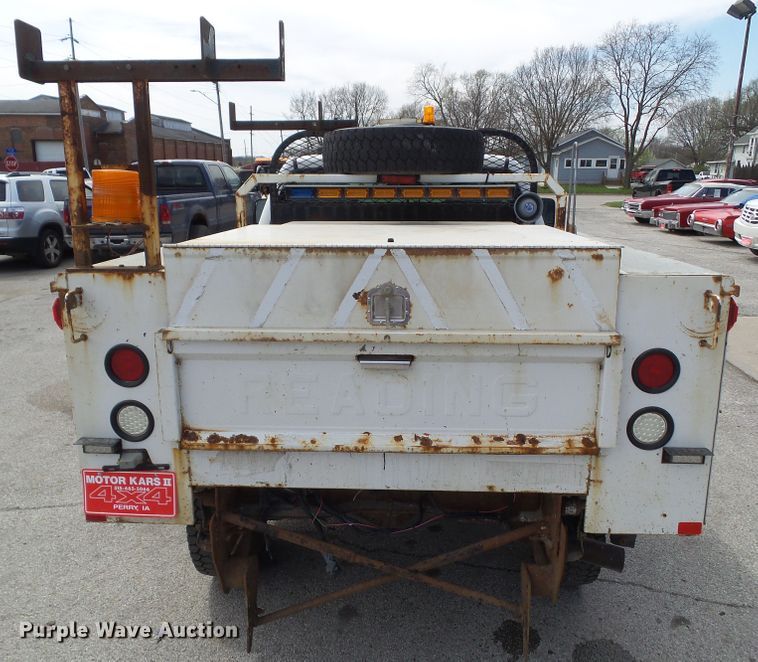 image for item GX9031 2008 Chevrolet Silverado 2500HD  Ext. Cab utility bed pickup truck