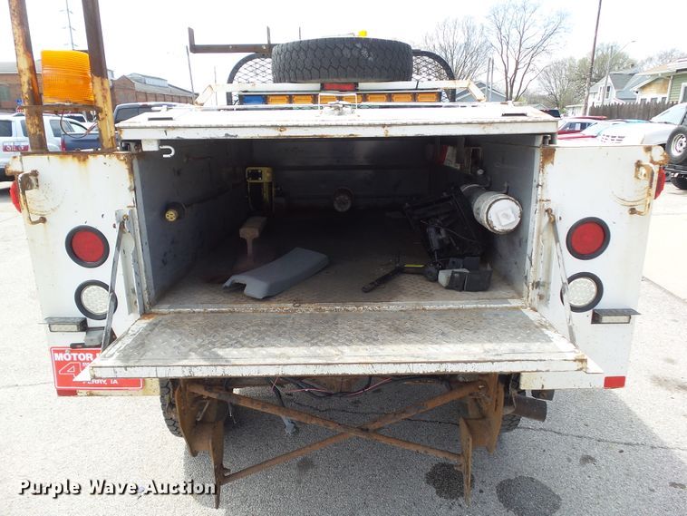 image for item GX9031 2008 Chevrolet Silverado 2500HD  Ext. Cab utility bed pickup truck