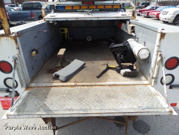 image for item GX9031 2008 Chevrolet Silverado 2500HD  Ext. Cab utility bed pickup truck