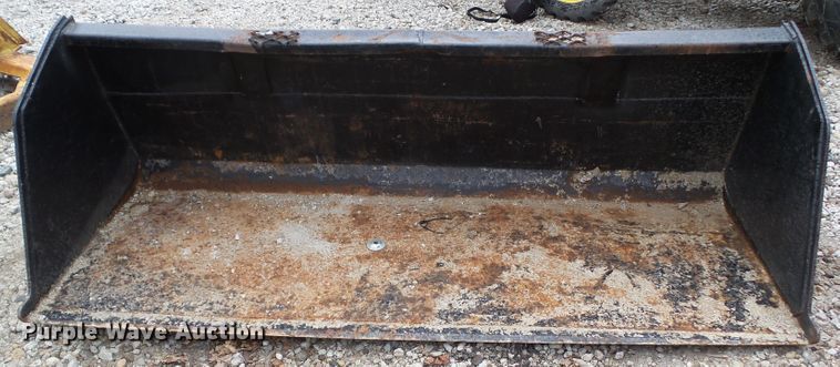 image for item GX9034 90"W skid steer bucket