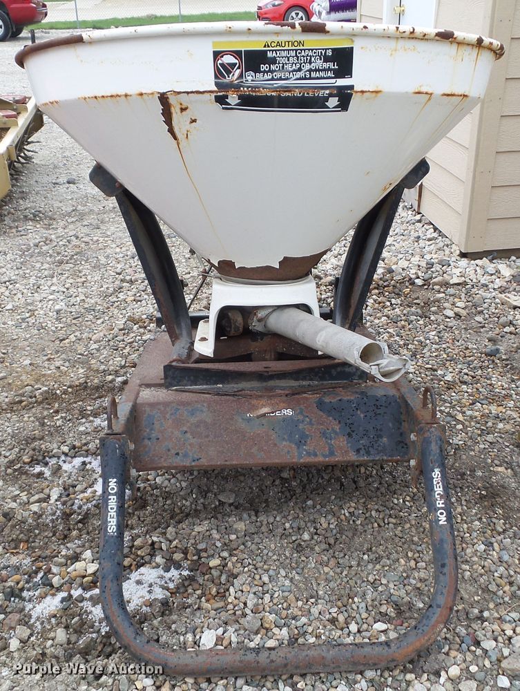 image for item GX9035 Vicon spreader