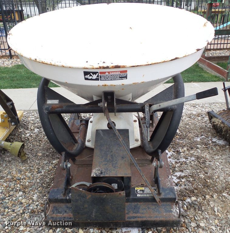 image for item GX9035 Vicon spreader