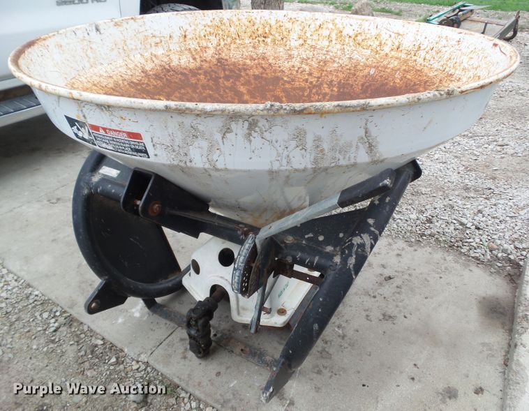 image for item GX9036 Vicon spreader