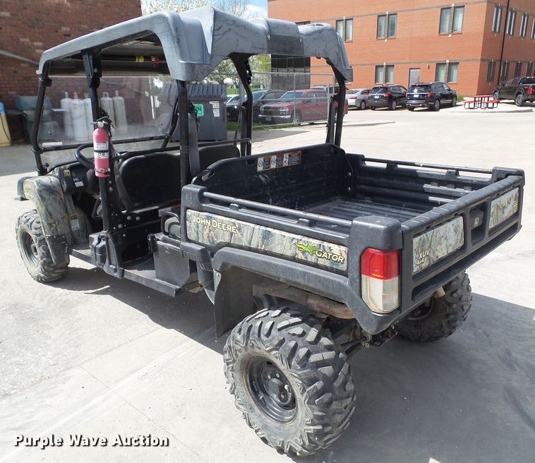 image for item GX9047 2013 John Deere Gator 825i S4 utility vehicle
