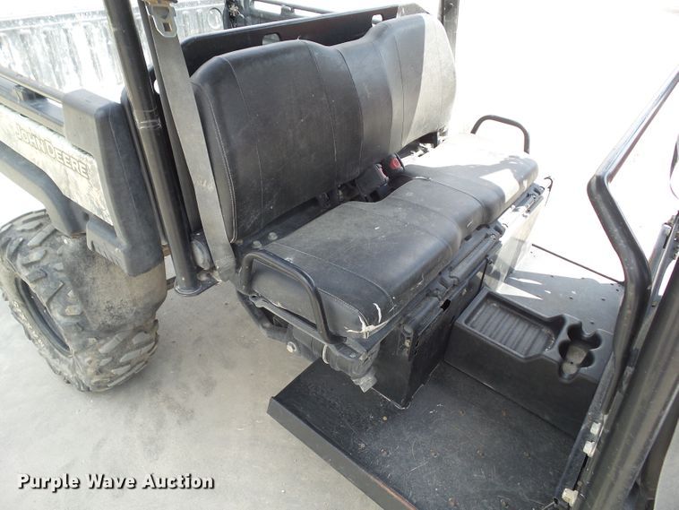 image for item GX9047 2013 John Deere Gator 825i S4 utility vehicle