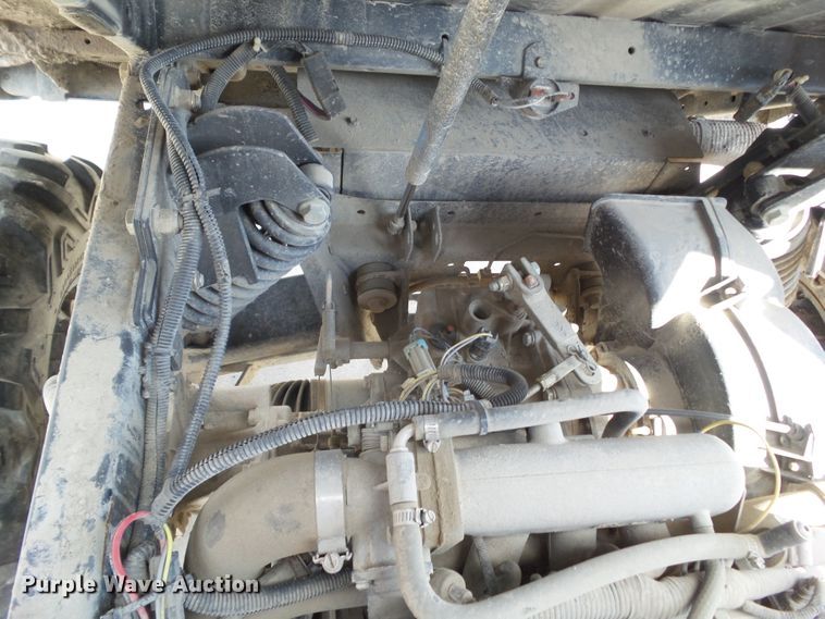 image for item GX9047 2013 John Deere Gator 825i S4 utility vehicle