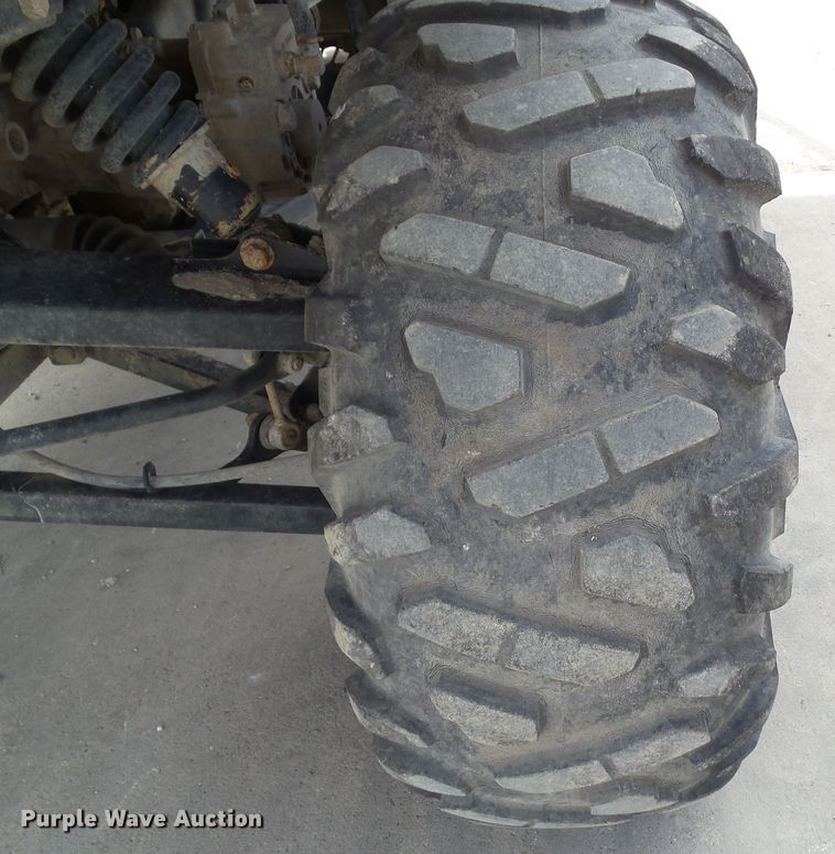 image for item GX9047 2013 John Deere Gator 825i S4 utility vehicle