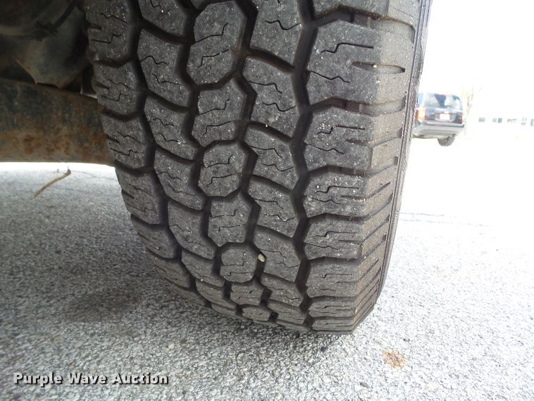 image for item GX9056 2005 Dodge Ram 2500  utility bed pickup truck