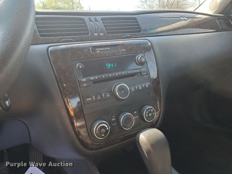 image for item GX9917 2014 Chevrolet Impala Limited