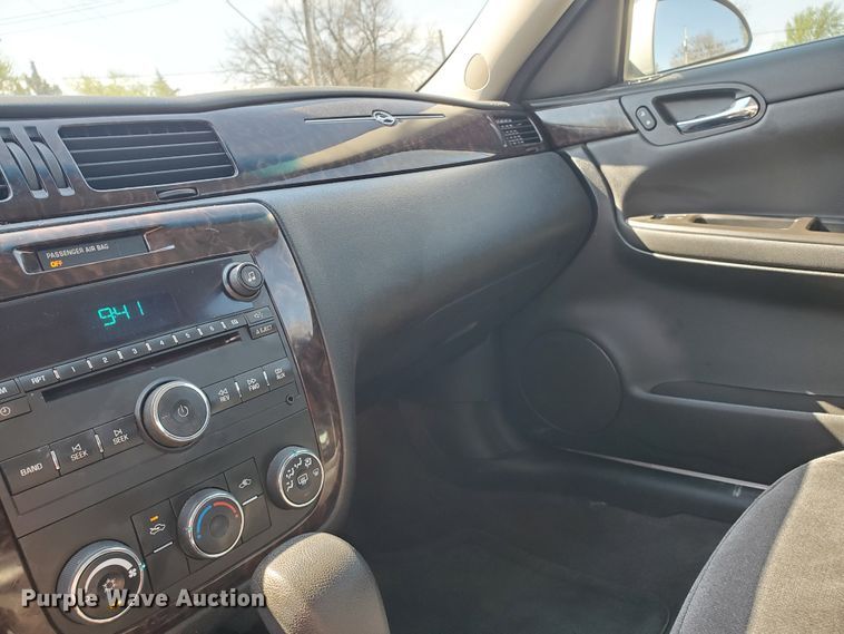 image for item GX9917 2014 Chevrolet Impala Limited