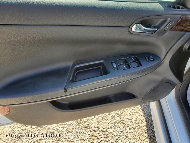 image for item GX9918 2016 Chevrolet Impala Limited