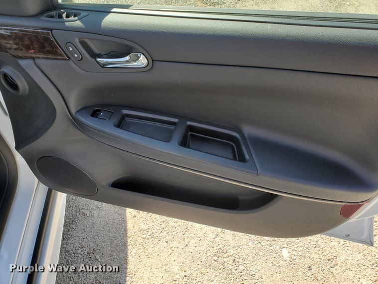 image for item GX9918 2016 Chevrolet Impala Limited