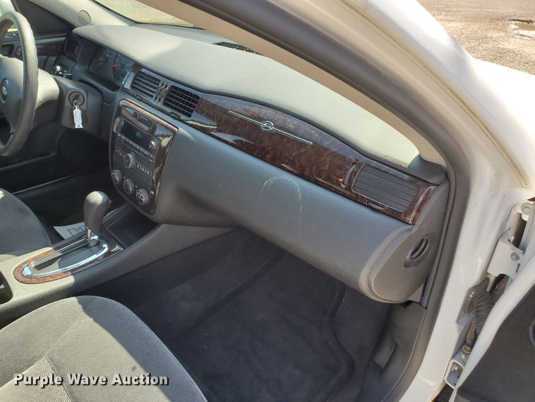 image for item GX9918 2016 Chevrolet Impala Limited