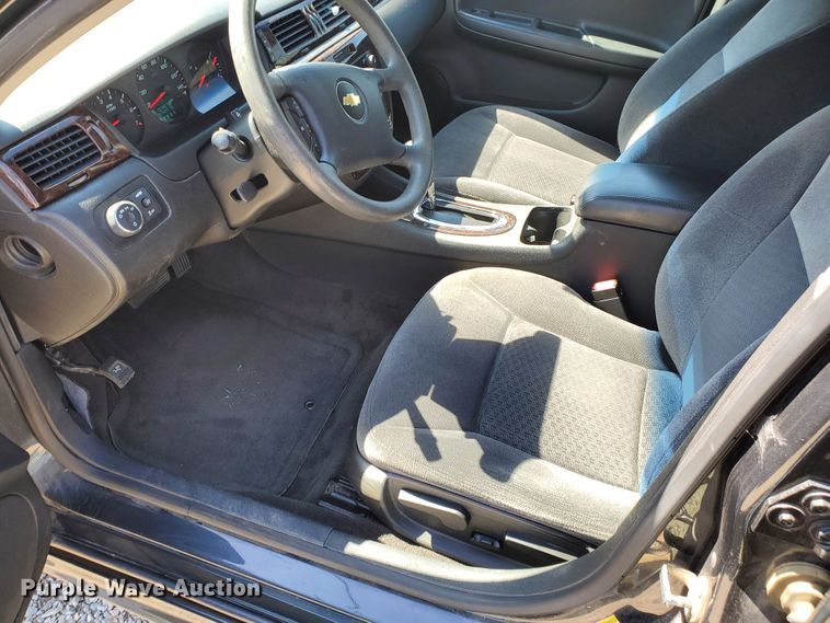 image for item GX9921 2014 Chevrolet Impala Limited