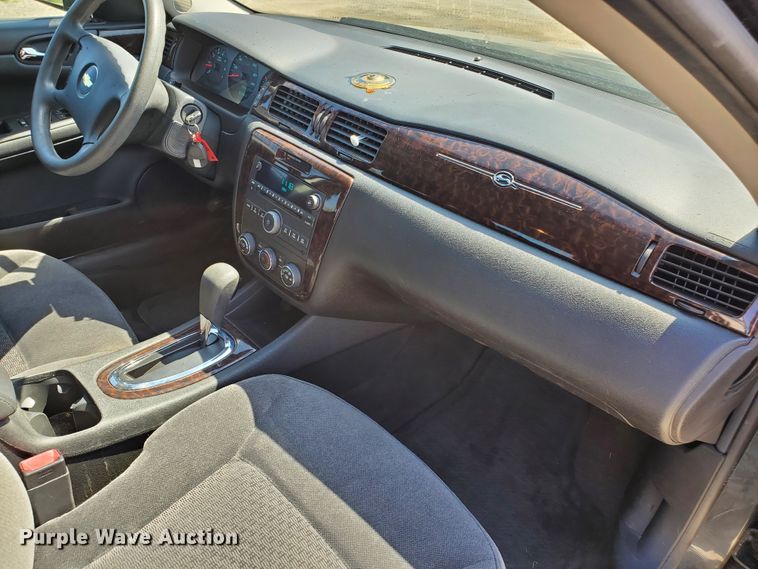 image for item GX9921 2014 Chevrolet Impala Limited