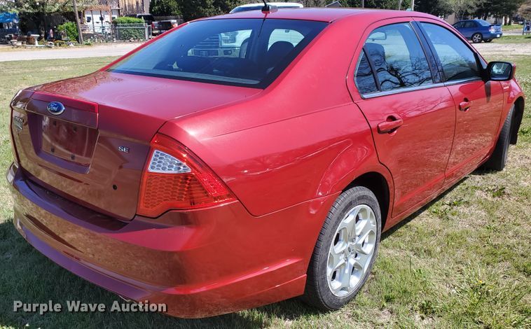 image for item GX9923 2010 Ford Fusion SE