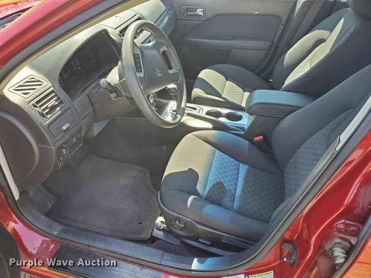 image for item GX9923 2010 Ford Fusion SE