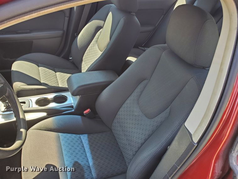 image for item GX9923 2010 Ford Fusion SE