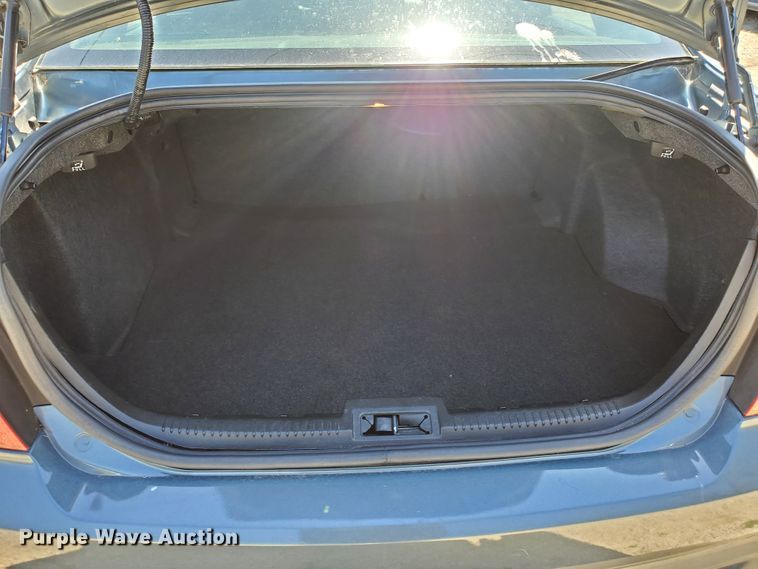 image for item GX9924 2011 Ford Fusion SE