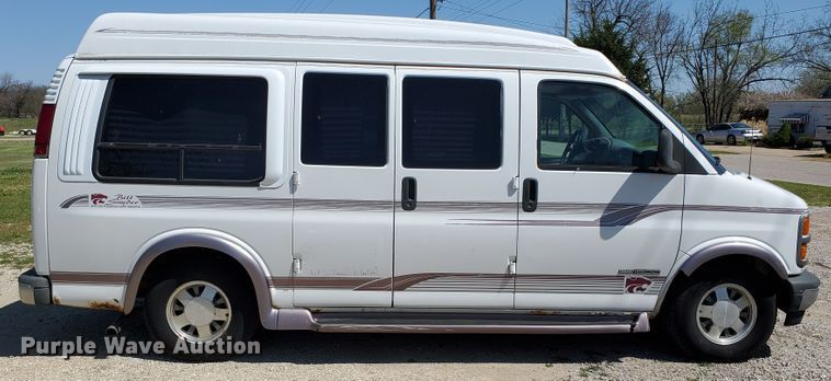image for item GX9925 1999 GMC Savana G1500  van