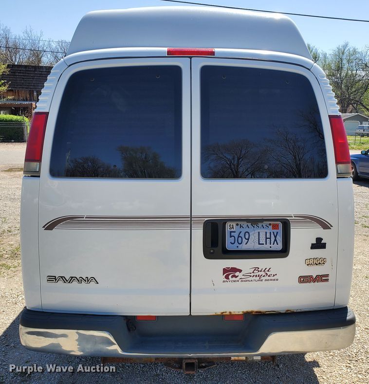 image for item GX9925 1999 GMC Savana G1500  van