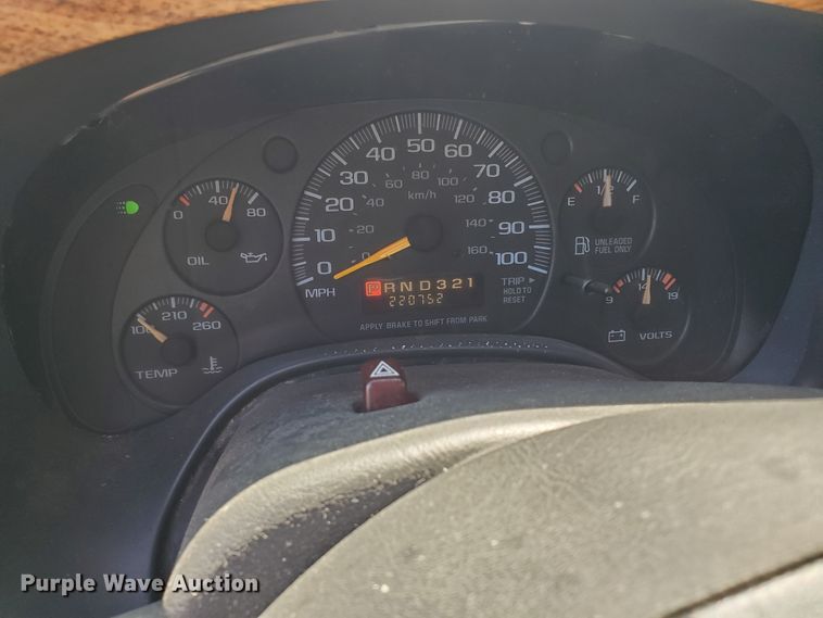 image for item GX9925 1999 GMC Savana G1500  van