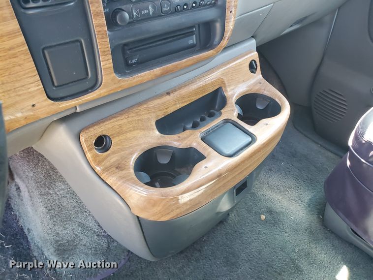 image for item GX9925 1999 GMC Savana G1500  van