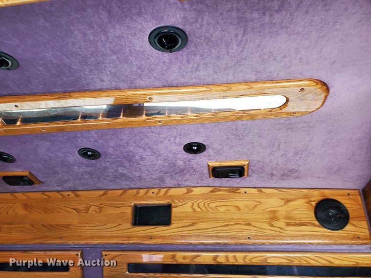 image for item GX9925 1999 GMC Savana G1500  van