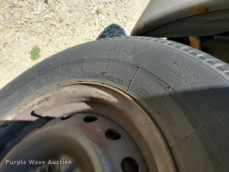 image for item GX9928 2000 Dodge Caravan  van