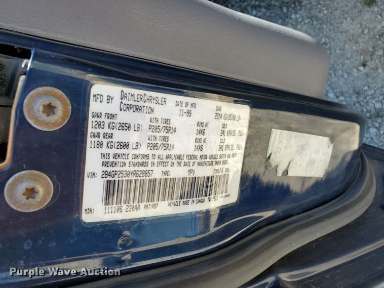 image for item GX9928 2000 Dodge Caravan  van