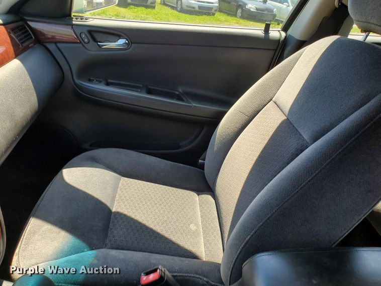 image for item GX9929 2008 Chevrolet Impala LS