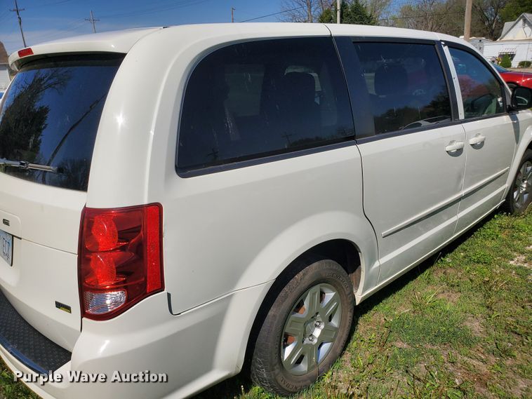 image for item GX9932 2012 Dodge Grand Caravan  van