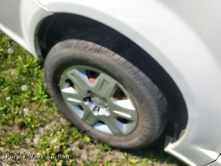 image for item GX9932 2012 Dodge Grand Caravan  van