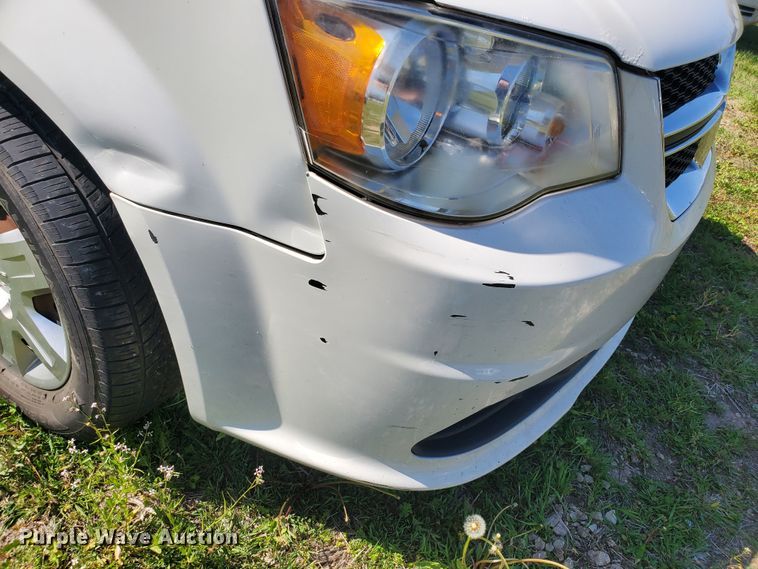 image for item GX9932 2012 Dodge Grand Caravan  van