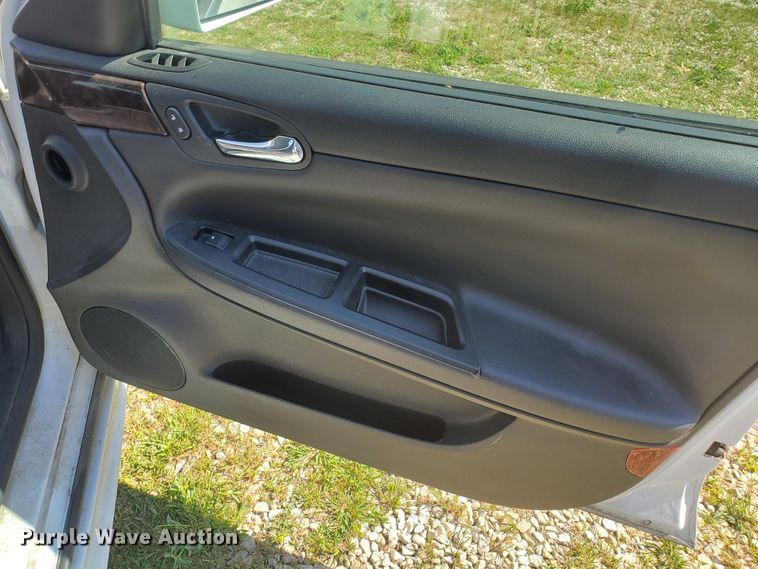 image for item GX9933 2016 Chevrolet Impala Limited