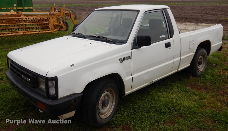 image for item GY9057 1989 Dodge Ram 50  pickup truck