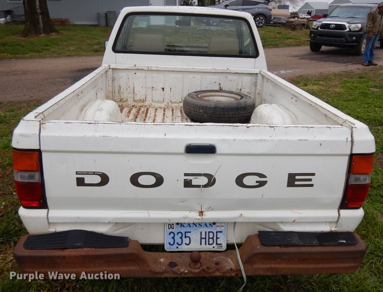 image for item GY9057 1989 Dodge Ram 50  pickup truck