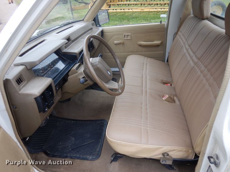 image for item GY9057 1989 Dodge Ram 50  pickup truck