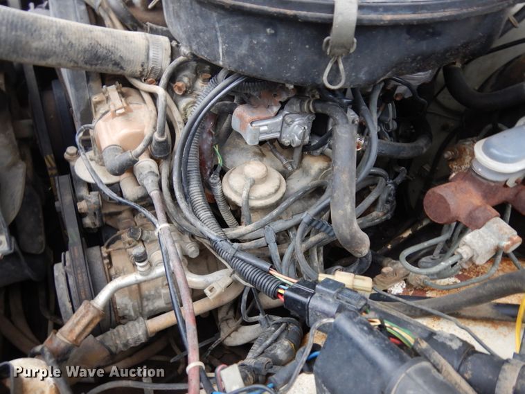 image for item GY9057 1989 Dodge Ram 50  pickup truck